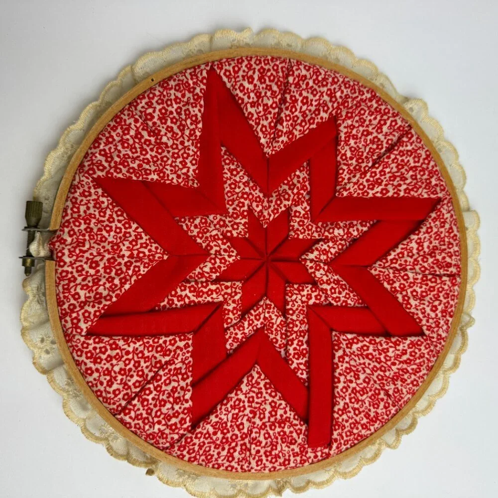 Vintage Red Folded Star Quilted Design Embroidery Hoop Wall ART Country Rustic